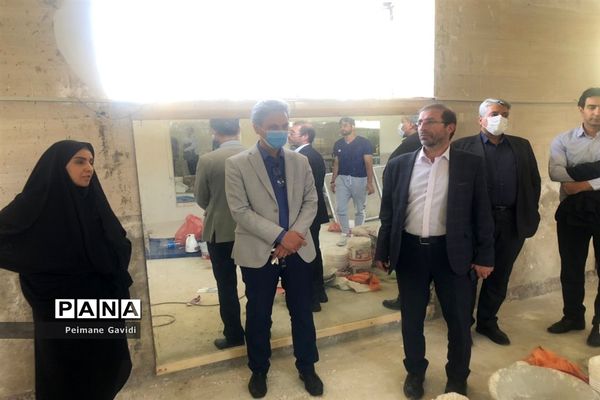 تجهیز مجموعه ورزشی شهید رجایی و استخر معلم در منطقه 8