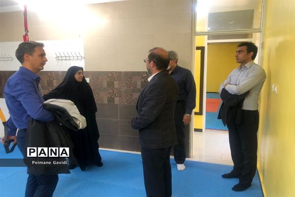 تجهیز مجموعه ورزشی شهید رجایی و استخر معلم در منطقه 8