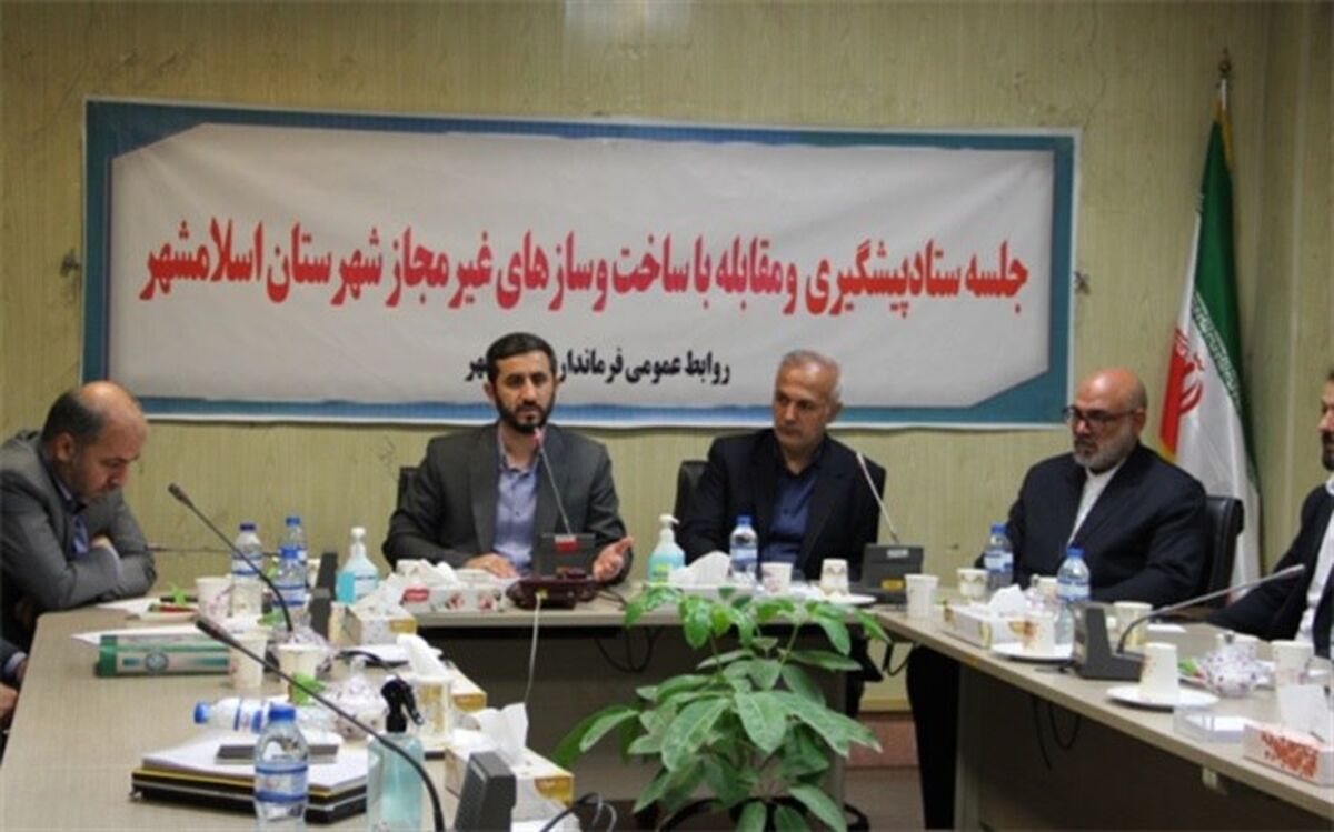 مردم در شرایط اقتصادی مناسبی قرار ندارند و باید با آن‌ها مدارا کرد