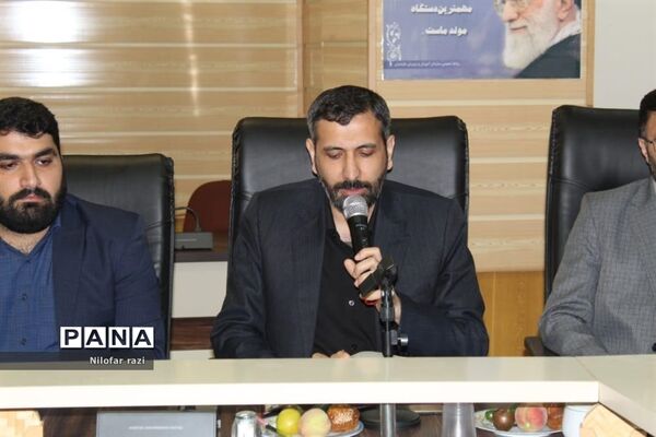 جلسه هم‌اندیشی با فرزندان شاهد فرهنگی