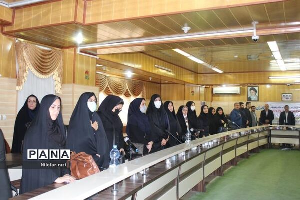 جلسه هم‌اندیشی با فرزندان شاهد فرهنگی