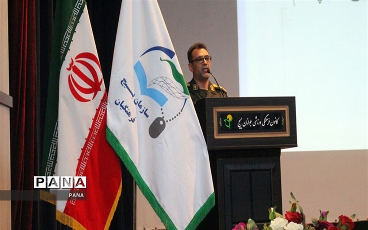 نقدپذیر بودن ویژگی اصلی یک مدیر است