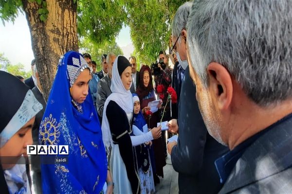 حضور وزیر بهداشت در شهرستان فریدونشهر