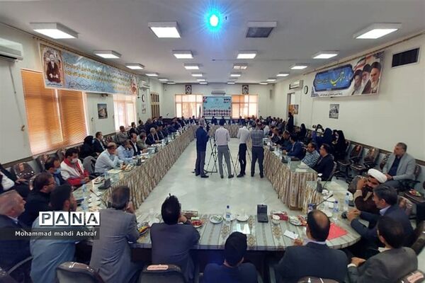 حضور وزیر ارتباطات و فناوری اطلاعات در نایین