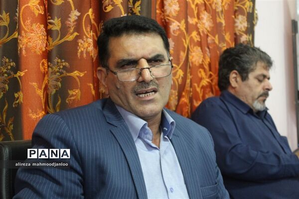 نشست مدیران مدارس شهرستان گلوگاه