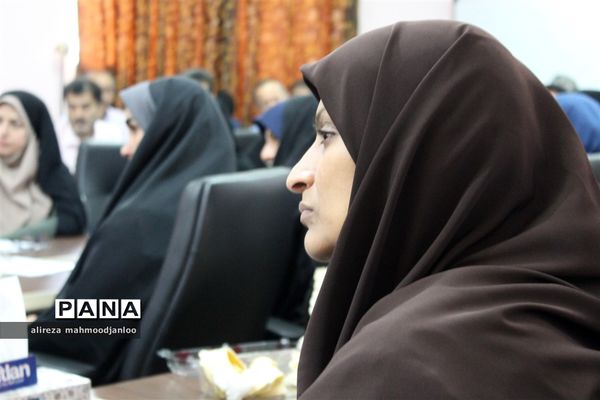 نشست مدیران مدارس شهرستان گلوگاه