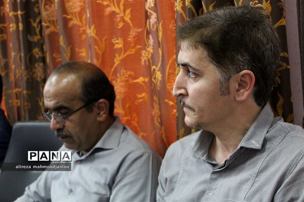 نشست مدیران مدارس شهرستان گلوگاه
