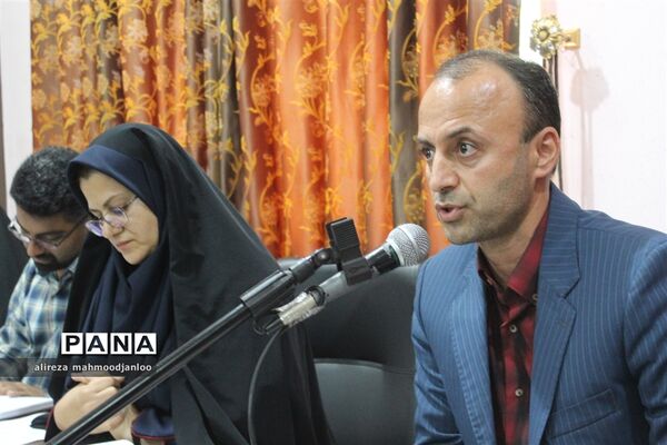 نشست مدیران مدارس شهرستان گلوگاه