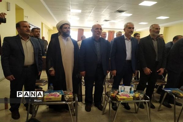بهره‌برداری از مدرسه خیرساز با حضور وزیر آموزش و پرورش در شاهین‌شهر