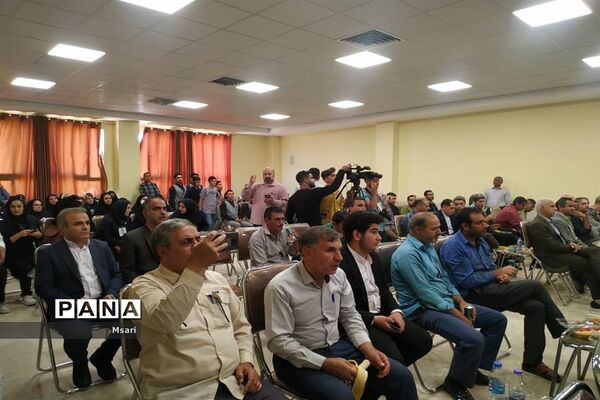 بهره‌برداری از مدرسه خیرساز با حضور وزیر آموزش و پرورش در شاهین‌شهر