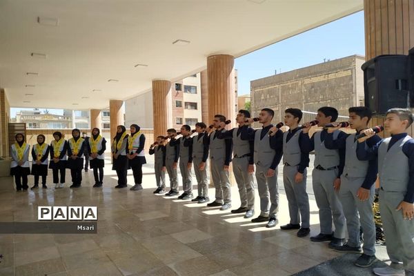 بهره‌برداری از مدرسه خیرساز با حضور وزیر آموزش و پرورش در شاهین‌شهر