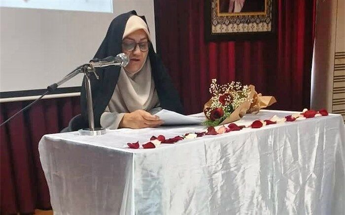 تشویق دانش‌آموزان نباید به تأخیر بیافتد