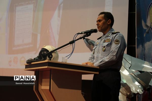 دومین یادواره ۵۶۵ شهید ارتش در قم-1