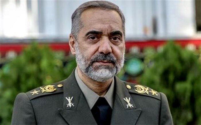 دستور وزیر دفاع برای تحقق درخواست رئیس‌جمهوری مبنی بر ساخت هواپیمای مسافربری