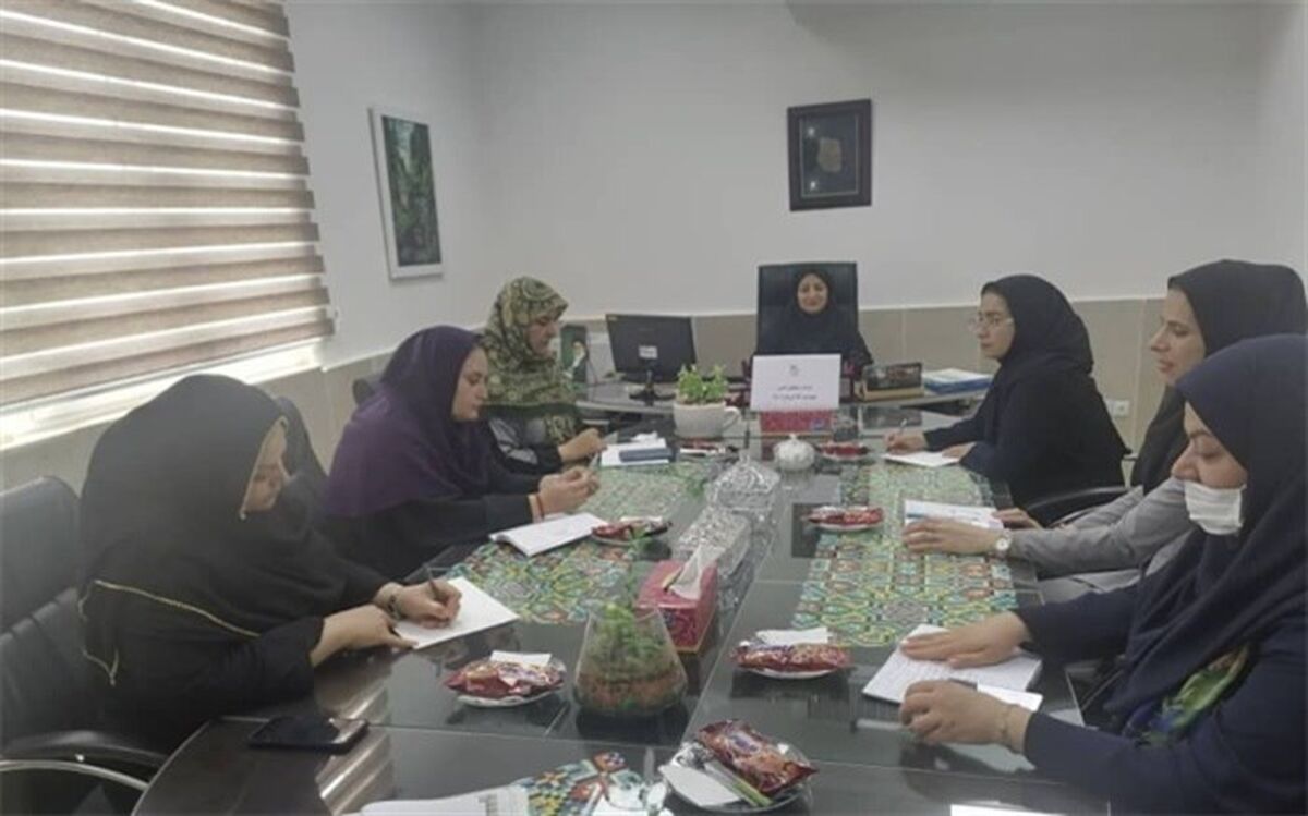 نشست رابطان ادبی مراکز کانون البرز برگزار شد