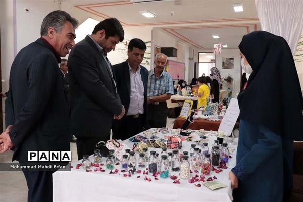 اختتامیه برنامه بوم مدارس شهرستان آباده