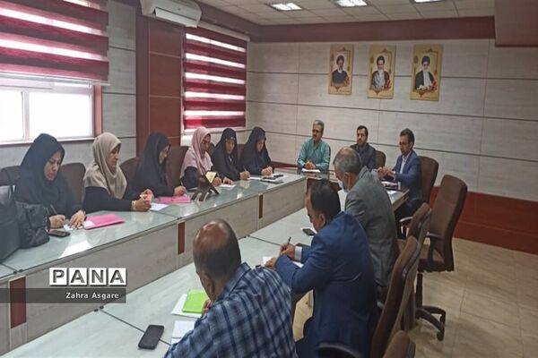 نشست سه روزه مدیران مدارس ابتدایی ملارد