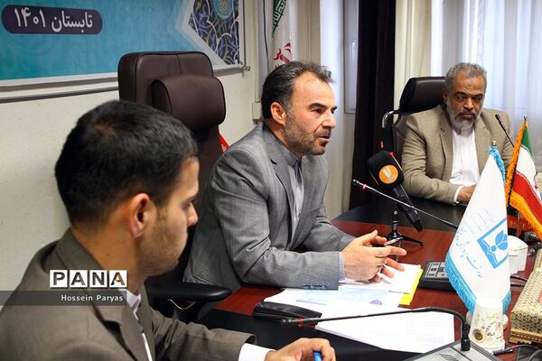 نشست خبری مسابقات قرآن، عترت و نماز فرهنگیان و دانش‌آموزان سراسر کشور