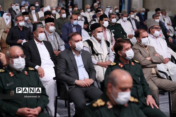 دیدار دست‌اندرکاران کنگره ملی شهدای عشایر با مقام معظم رهبری