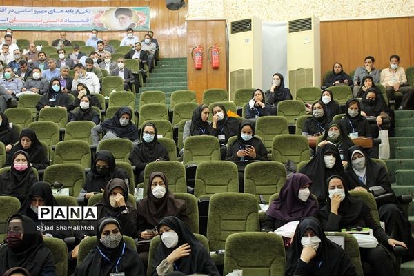 همایش علمی فرصت‌ها و چالش‌های استان خوزستان با حضور معاون اقتصادی رئیس جمهوری در اهواز