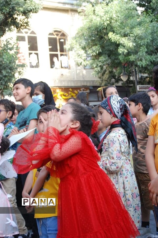 افتتاح جشنواره بین‌المللی تئاتر کودک و نوجوان در همدان