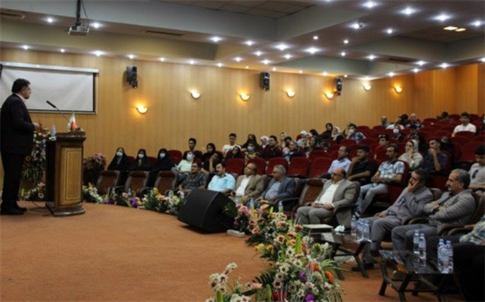 نگاه عمیق دانش‌آموزان و والدین به موضوع انتخاب رشته‌ دانشگاهی یک ضرورت مهم است