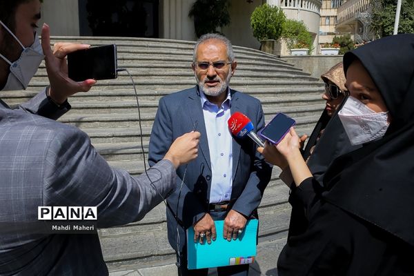 حاشیه جلسه هیات دولت