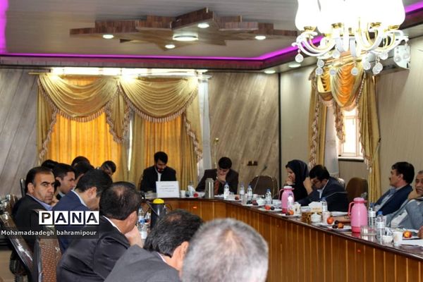 جلسه توجیهی روسای آموزش و پرورش شهرستان‌ها و مناطق کهگیلویه و بویراحمد