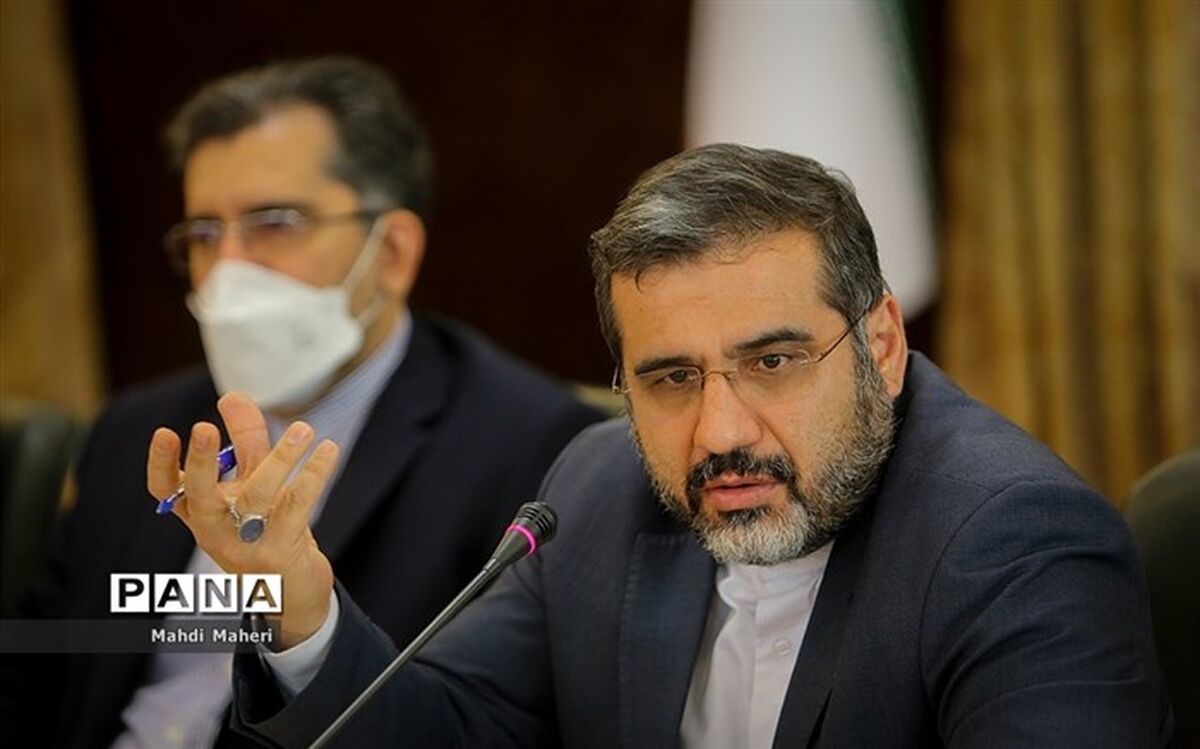 وزیر ارشاد: کارگروه ساماندهی مد و لباس دستخوش تحول انقلابی شده است