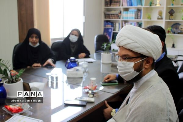 جلسه هماهنگی برگزاری دوره‌های توجیهی اتحادیه انجمن‌های اسلامی دانش‌آموزان استان بوشهر