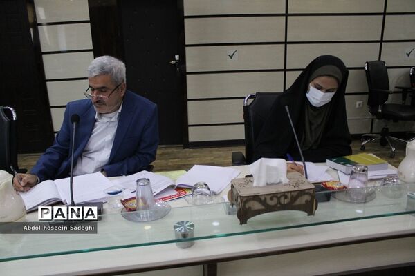جلسه ستاد برنامه‌ریزی فعالیت‌های تابستانی دانش‌آموزان استان بوشهر