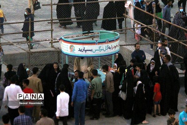 اجتماع هزاران نفری سرود سلام فرمانده در مسجد جمکران -2
