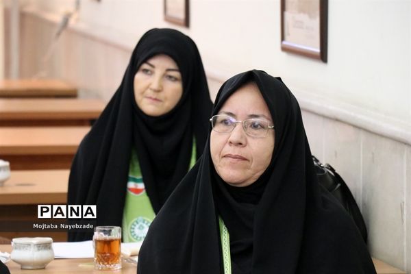 نشست مدرسان سازمان دانش‌آموزی خراسان رضوی