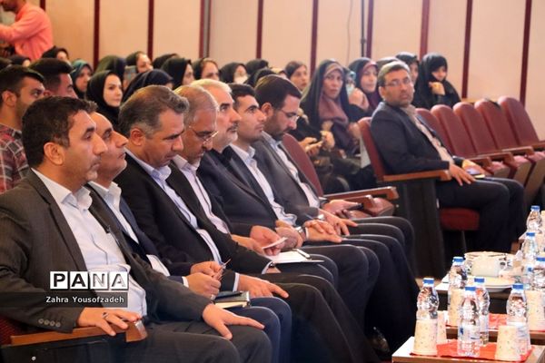 دیدار وزیر آموزش و پرورش با جمعی از معلمان و مدیران آموزش و پرورش استان فارس