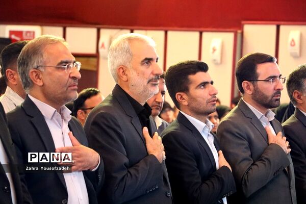 دیدار وزیر آموزش و پرورش با جمعی از معلمان و مدیران آموزش و پرورش استان فارس