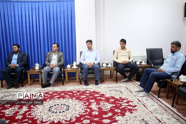 دیدار دبیر شورای هماهنگی مبارزه با مواد مخدر مازندران با نماینده ولی فقیه