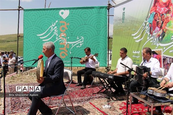 سومین جشنواره آیین‌های بومی و محلی در آذربایجان شرقی