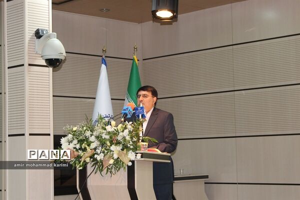 همایش گرامیداشت روز ملی اصناف با حضور پررنگ دانش‌آموزان پیشتاز و خبرنگاران پانا