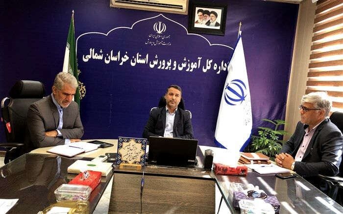 تکریم معلمان اولویت اصلی‌ در آموزش و‌پرورش است