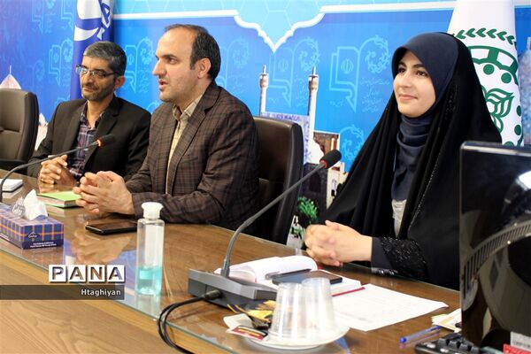 گردهمایی حضوری و مجازی دانش آموزان دختر  خبرنگار خبرگزاری پانا استان اصفهان