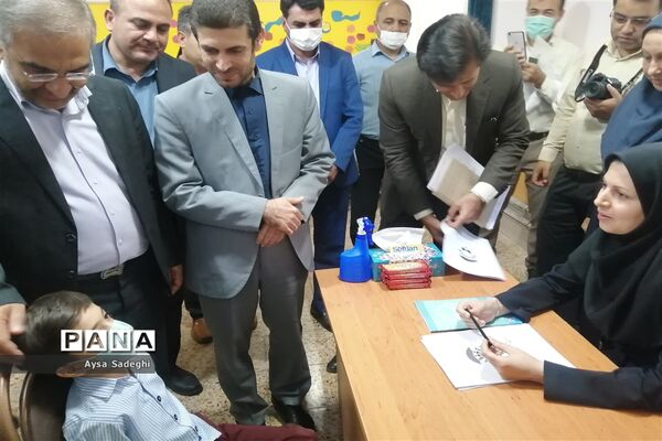 افتتاح پایگاه‌های طرح سنجش سلامت نوآموزان بدو ورود به مدارس در استان فارس