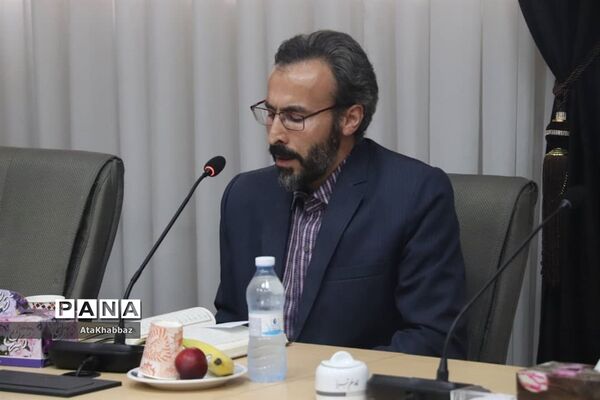 جلسه ستادی استانی بررسی نتایج آزمون استخدامی ادارات