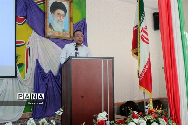 نشست مدیران مقطع متوسطه ناحیه یک اهواز