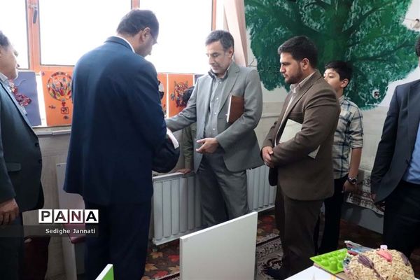 حضور معاون آموزش ابتدایی اداره‌کل آموزش و پرورش فارس در جمع فرهنگیان آباده