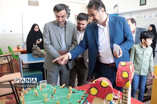حضور معاون آموزش ابتدایی اداره‌کل آموزش و پرورش فارس در جمع فرهنگیان آباده