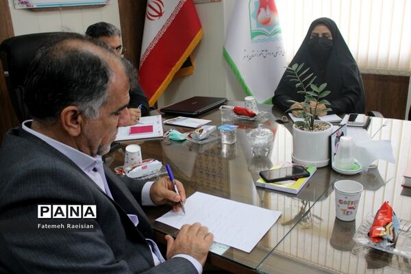 جلسات میز شهرستان‌ها و مناطق معاونت پرورشی و فرهنگی استان بوشهر