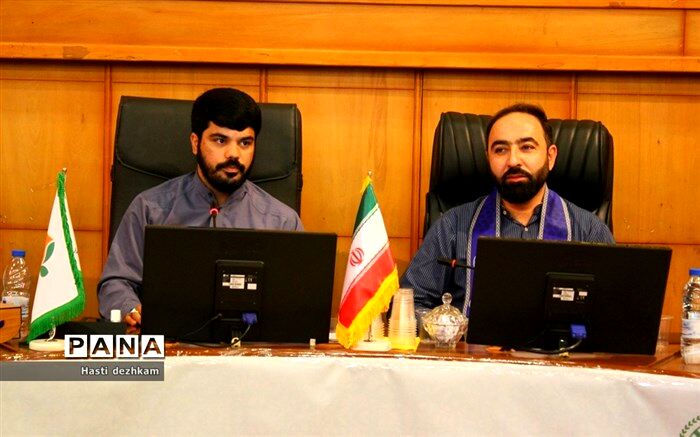 تعصب روی هیچ نمادی پذیرفته نیست و فقط حفظ هویت سازمان دانش‌آموزی اولویت دارد
