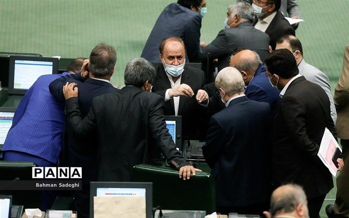 تقاضای تحقیق و تفحص از «شستا» و «سازمان تامین اجتماعی» تصویب شد