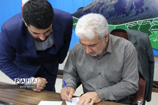 ملاقات مردمی سرپرست معاونت آموزش متوسطه مازندران در آموزش و پرورش استان مازندران