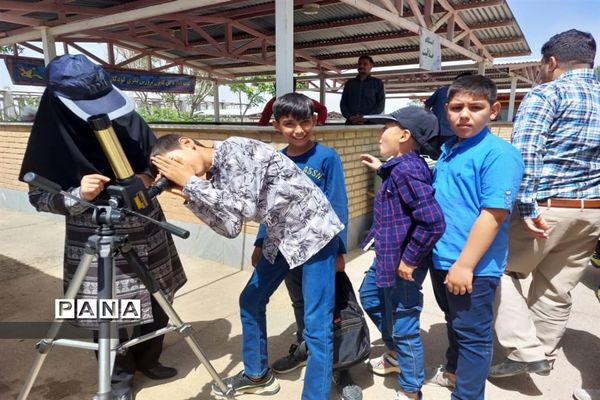 بازدید معاون پرورشی و فرهنگی وزارت آموزش و پرورش از اردوگاه امام خمینی زنجان